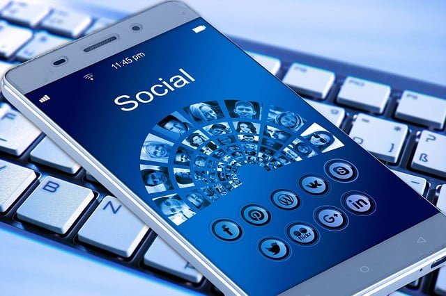 Social Media on Smartphone